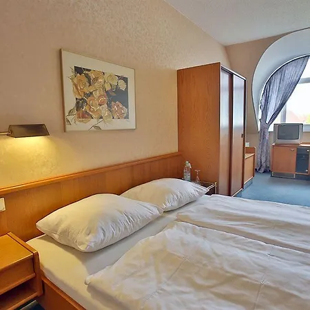 호텔 Bauschheimer Hof 3*