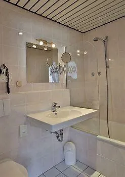 Bauschheimer Hof 3* Rüsselsheim