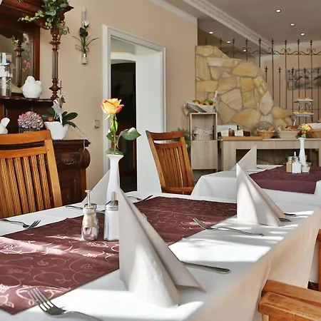 Bauschheimer Hof 3*