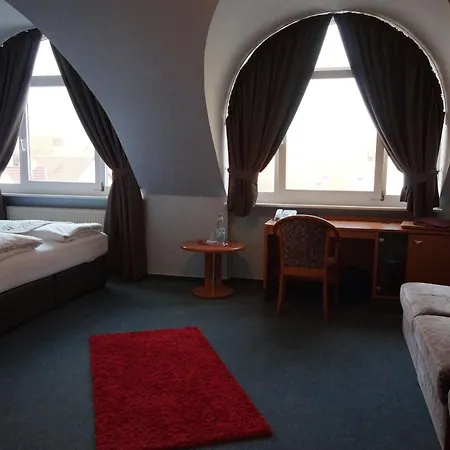 Bauschheimer Hof 루셀스하임